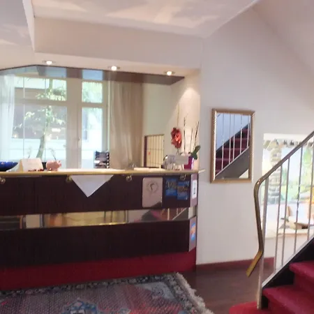 Rosengarten Hotel 3*