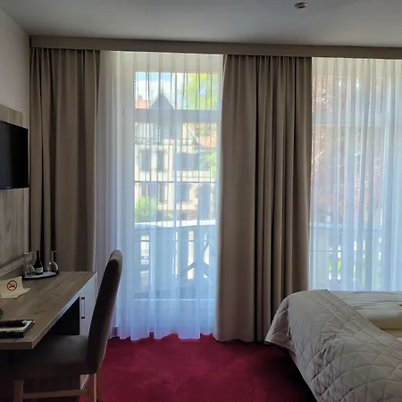 Rosengarten 3*